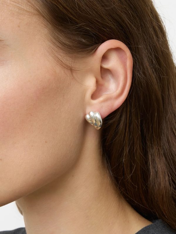 The Magda Earrings in Silver Fashion