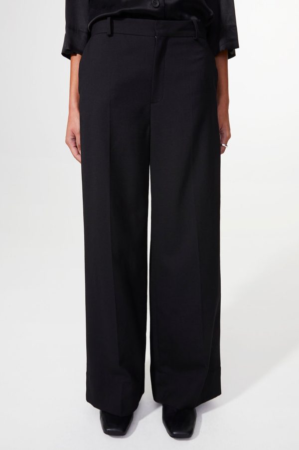 Emilou Pant in Black on Sale